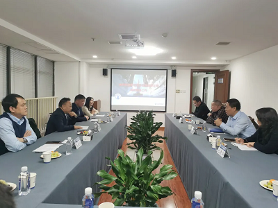 Die Business Delegation von Ankang besuchte Yuanfar für Untersuchungen und Austausch